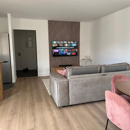 Appartement Proche Paris-Aeroport Cdg-Gare-Disney Villiers-le-Bel Buitenkant foto