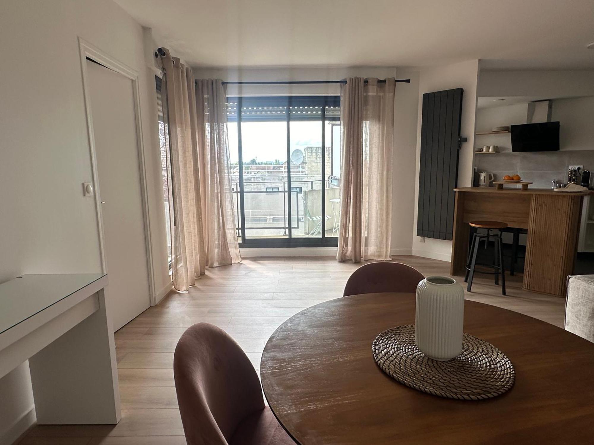 Appartement Proche Paris-Aeroport Cdg-Gare-Disney Villiers-le-Bel Buitenkant foto